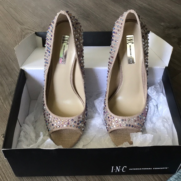 Rhinestone Nude Heels 🤍💎💗 - Picture 6 of 6